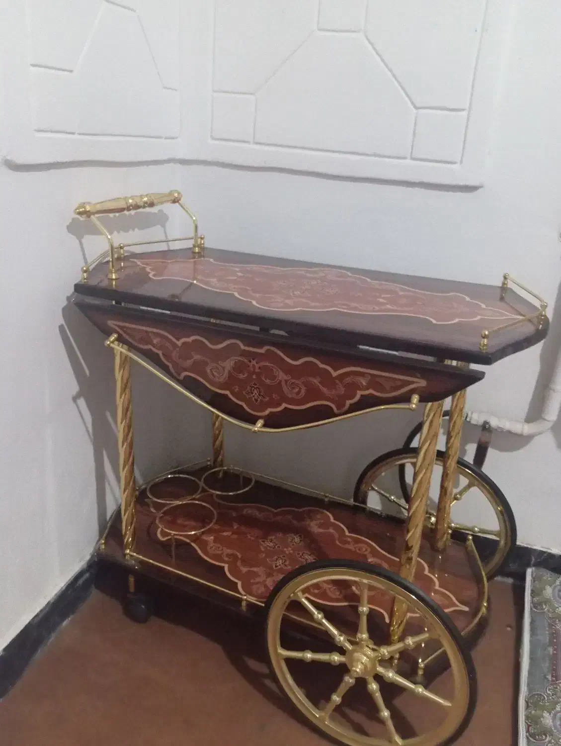 کالسکه|کالسکه و لوازم جانبی|گنبد کاووس, |دیوار