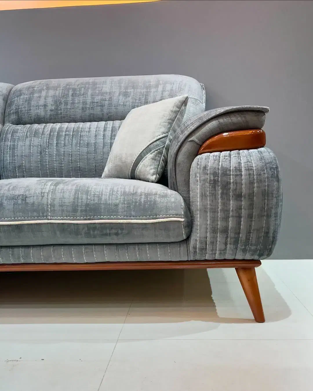 مبل هیمالیا، تنها تولیدی،چوب روسی،سلطان تولیدجنوب|مبلمان خانگی و میز عسلی|یاسوج, |دیوار