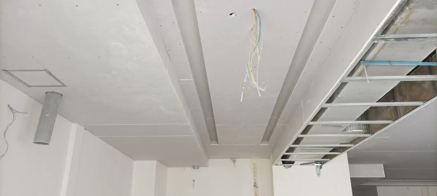 به یک شاگرد ساده کناف نیازمندیم|استخدام معماری، عمران و ساختمانی|مشهد, خرمشهر|دیوار