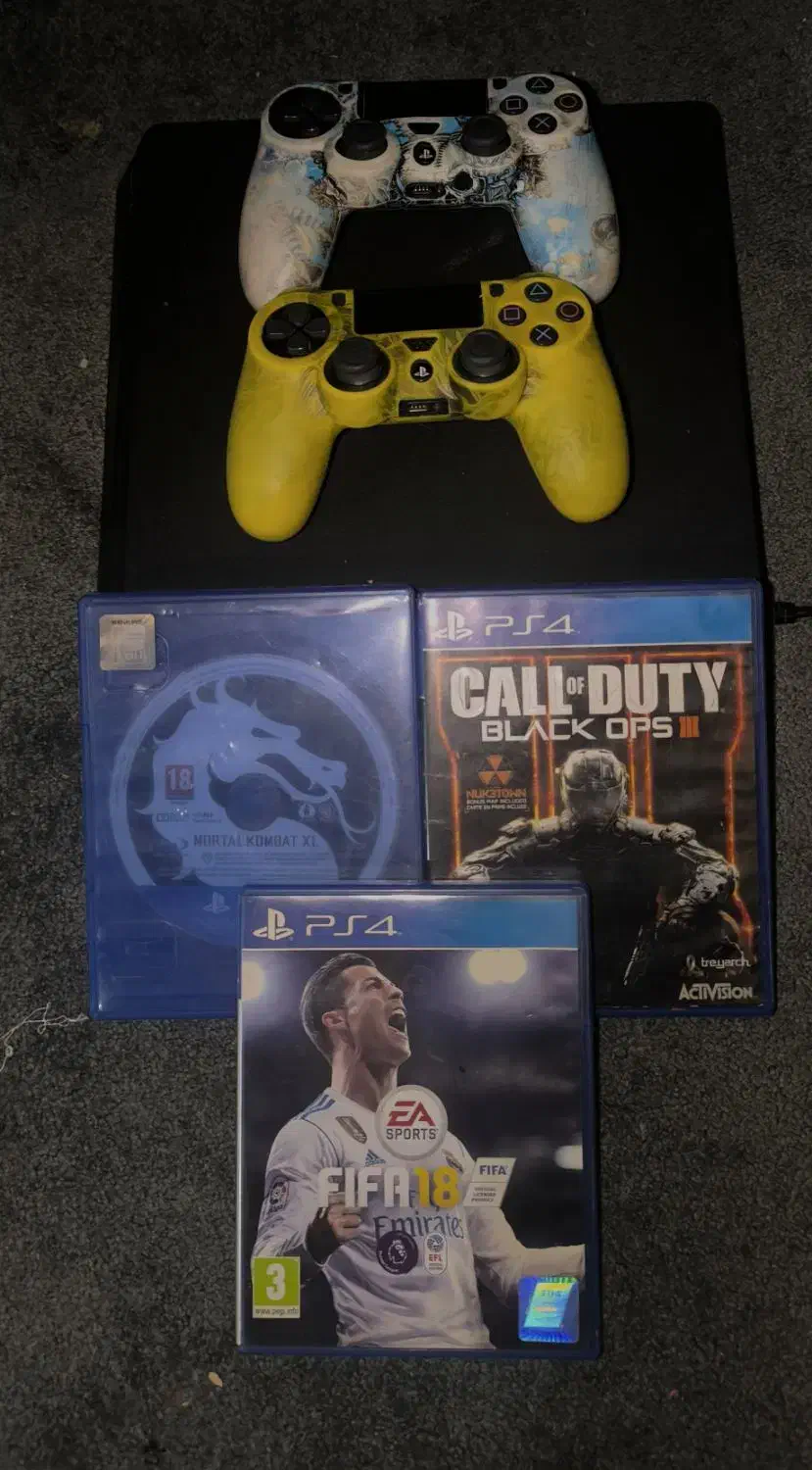 PS4 اسلیم یک ترابایت|کنسول، بازی ویدئویی و آنلاین|دوگنبدان, |دیوار