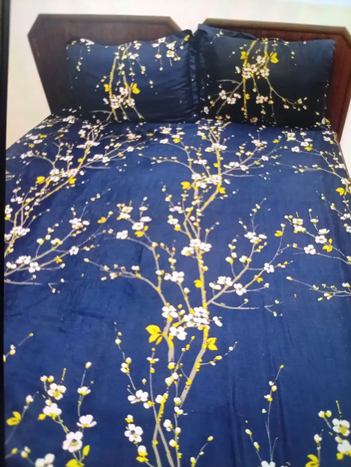 تخت خواب دونفره|تخت و سرویس خواب|زاویه, |دیوار