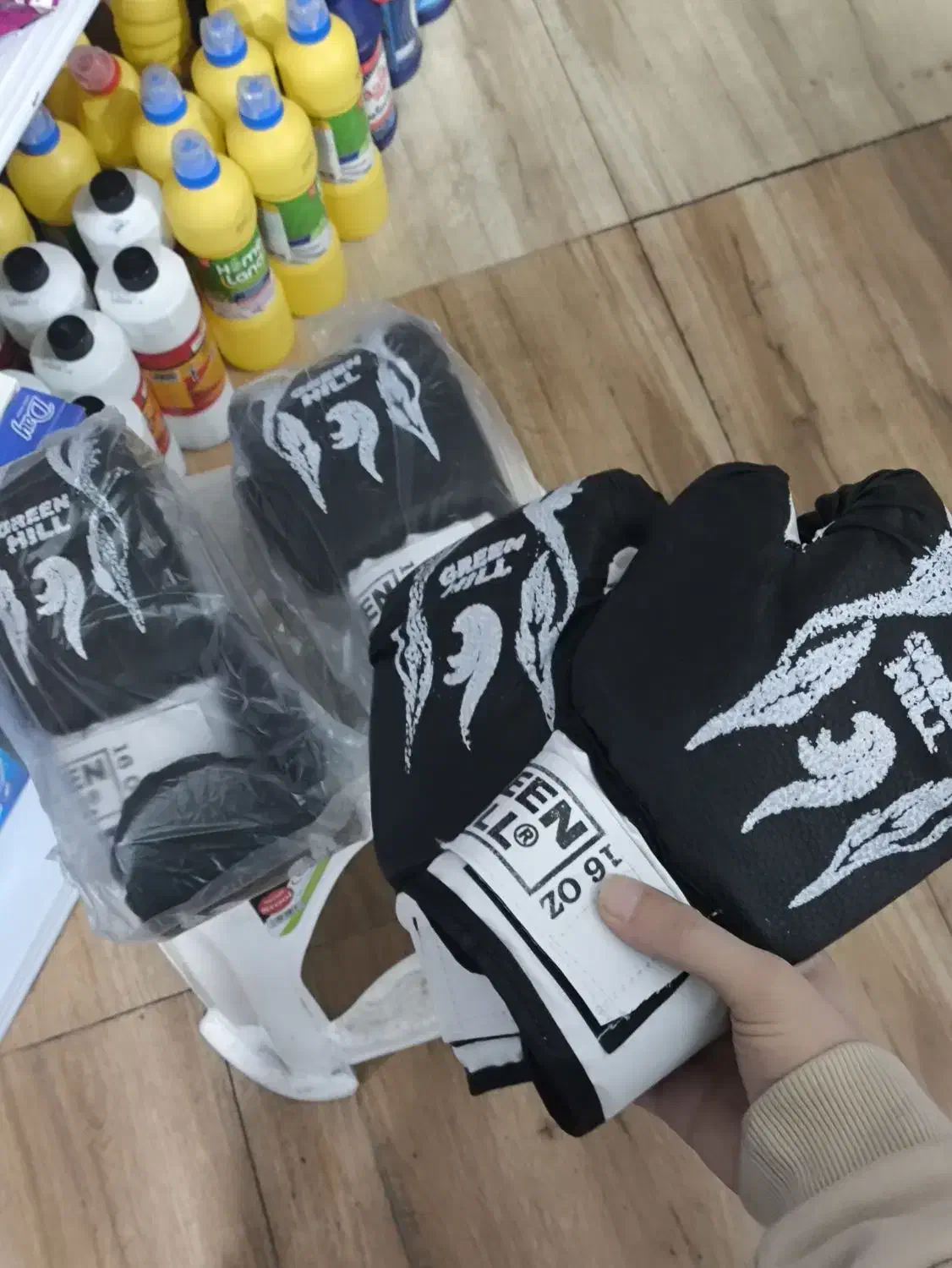 دستکش بوکس نو|تجهیزات ورزشی|رشت, کوی مهر|دیوار