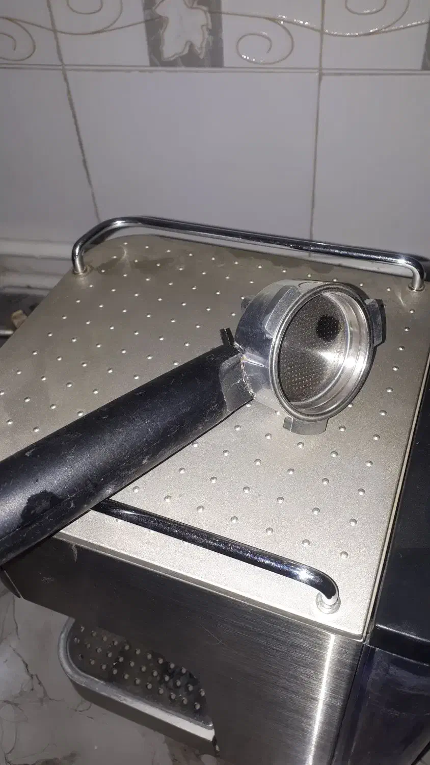 قهوه ساز|سماور، چای‌ساز، قهوه‌ساز|اصفهان, قهجاورستان|دیوار