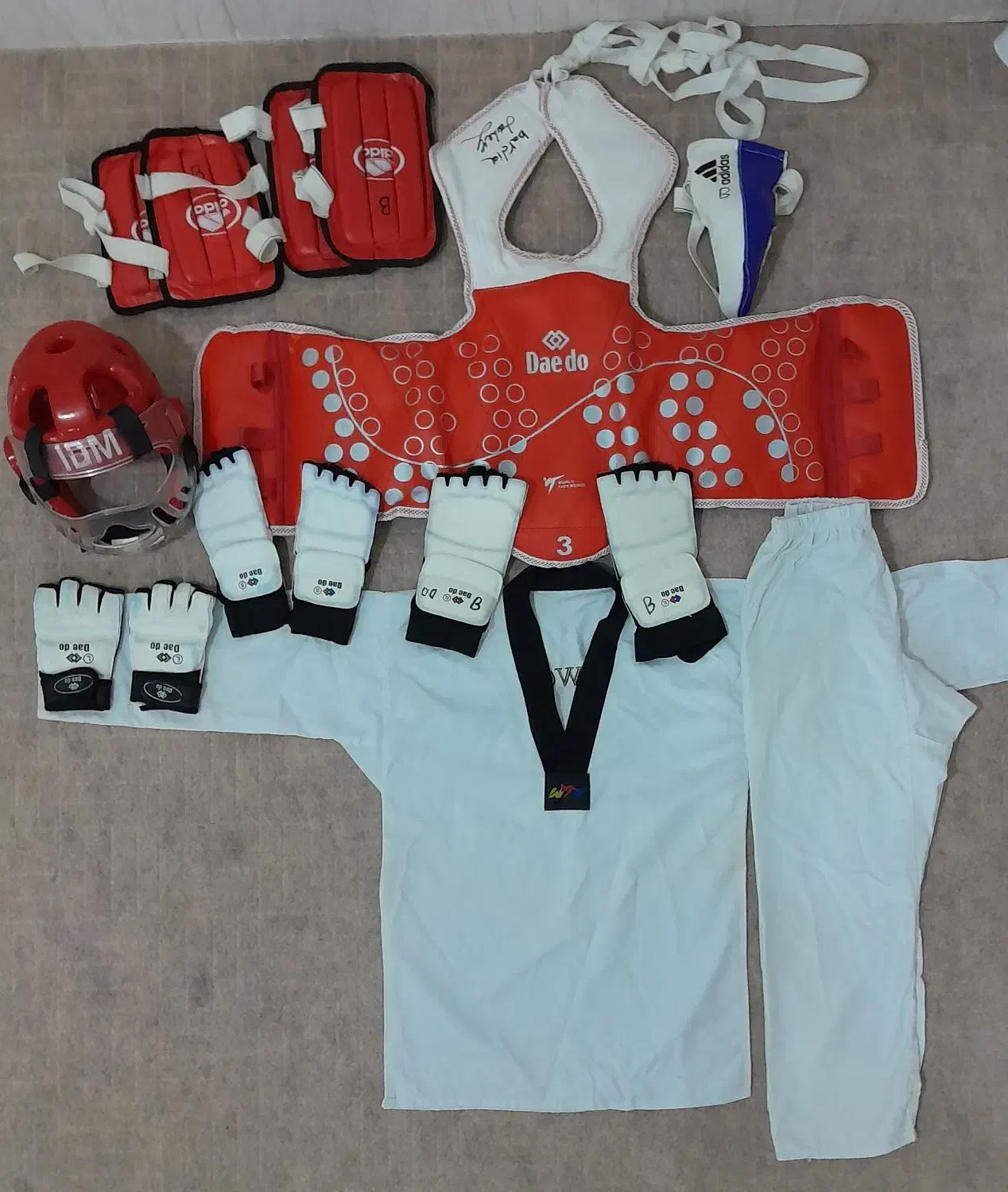 لباس مبارزه تکواندو(کامل)|تجهیزات ورزشی|سلطانیه, |دیوار