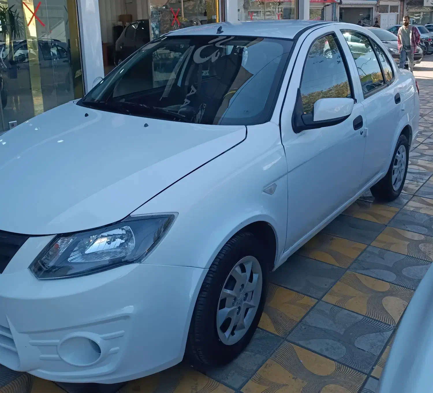 ساینا|خودرو سواری و وانت|سبزوار, چهارراه فرودگاه|دیوار