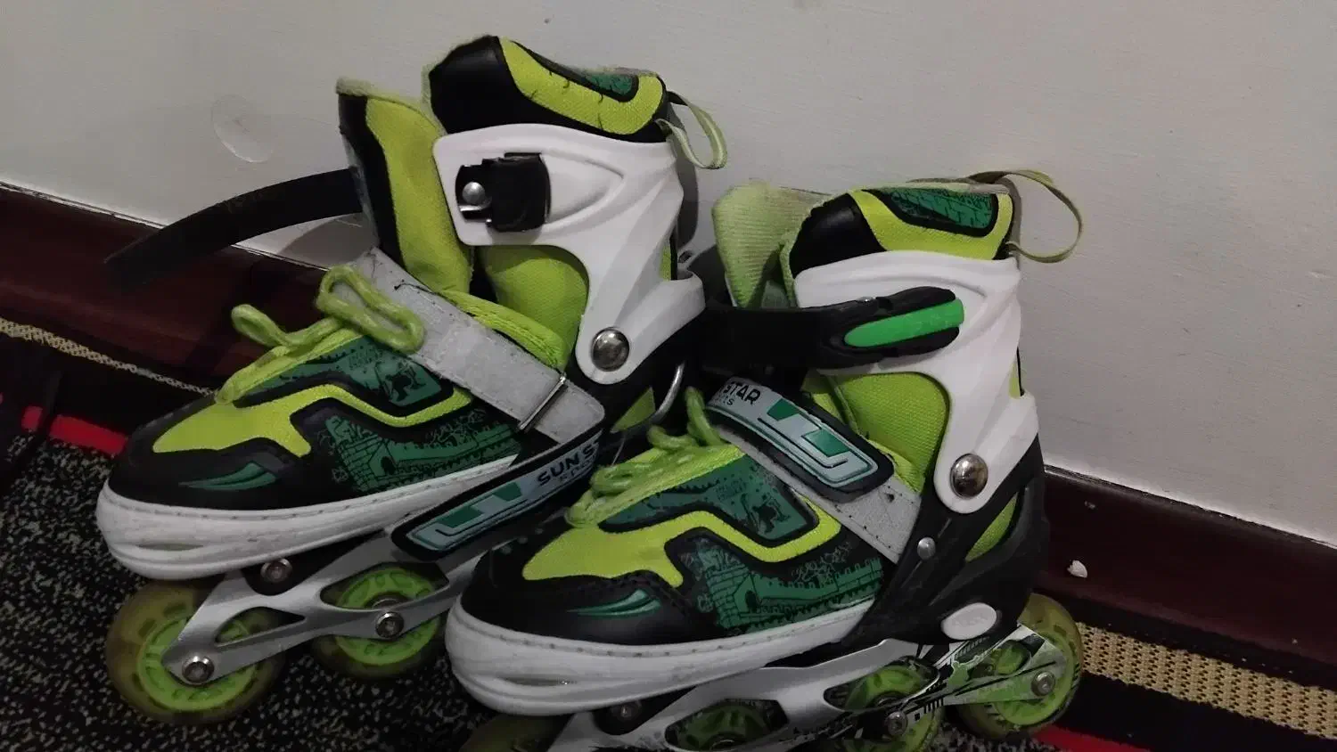 اسکیت اسپرت|دوچرخه، اسکیت، اسکوتر|پرند, فاز ۵|دیوار