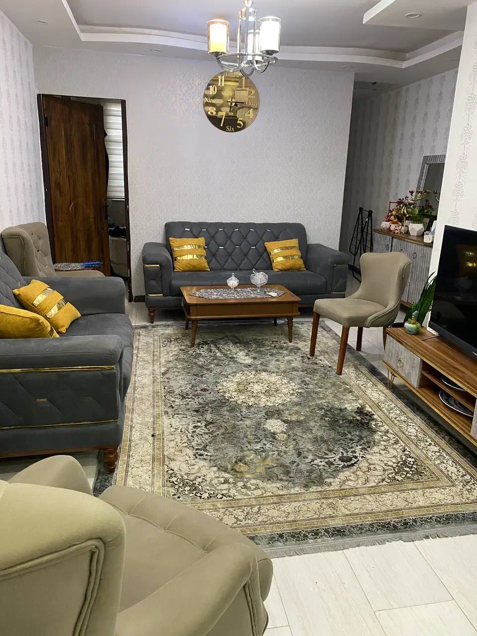 واحد ۶۰ متری شیک و نقلی|اجارهٔ آپارتمان|رشت, حمیدیان|دیوار