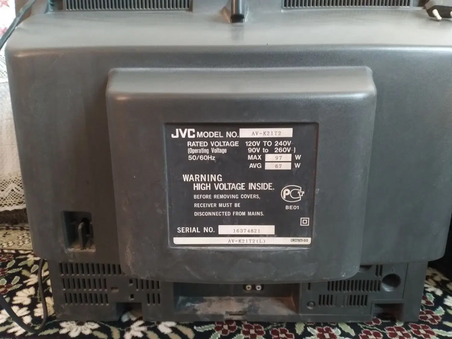 دو عدد تلوزیون قدیمی|تلویزیون و پروژکتور|یزد, |دیوار