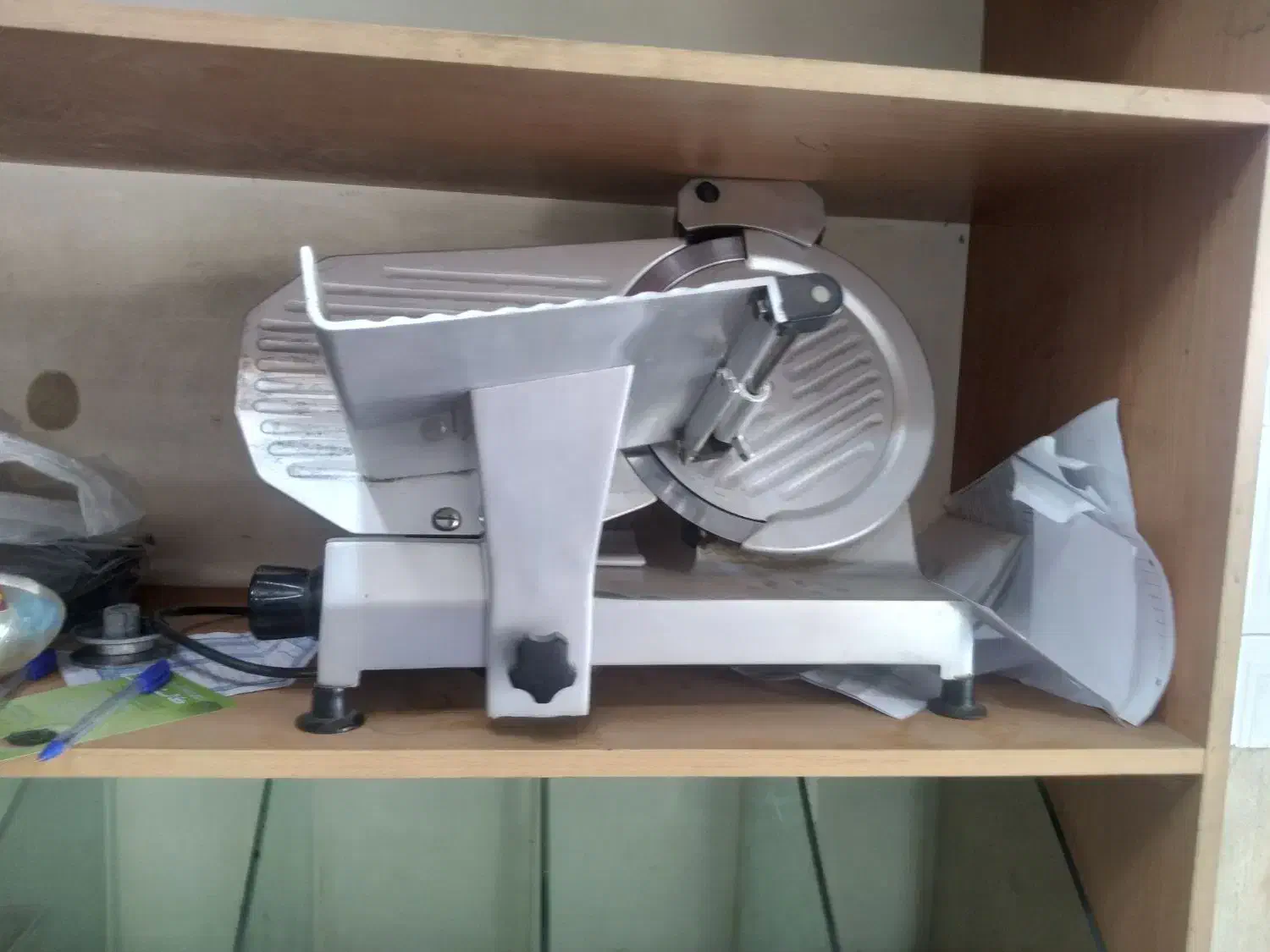 فروش قفسه مستحکم مخصوص زدن سقف برای بالکن وکالبسبر|فروشگاه و مغازه|کرج, دهقان ویلا|دیوار