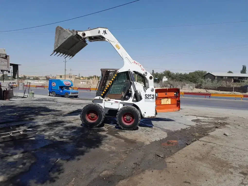 اجاره بابکت و مینی بیل|خدمات حمل و نقل|برازجان, |دیوار