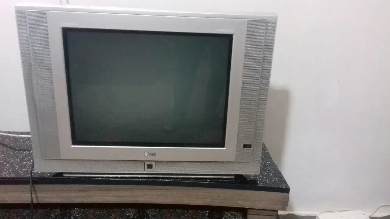 تلوزیون قدیمی ال جی|تلویزیون و پروژکتور|مشهد, ابوذر|دیوار