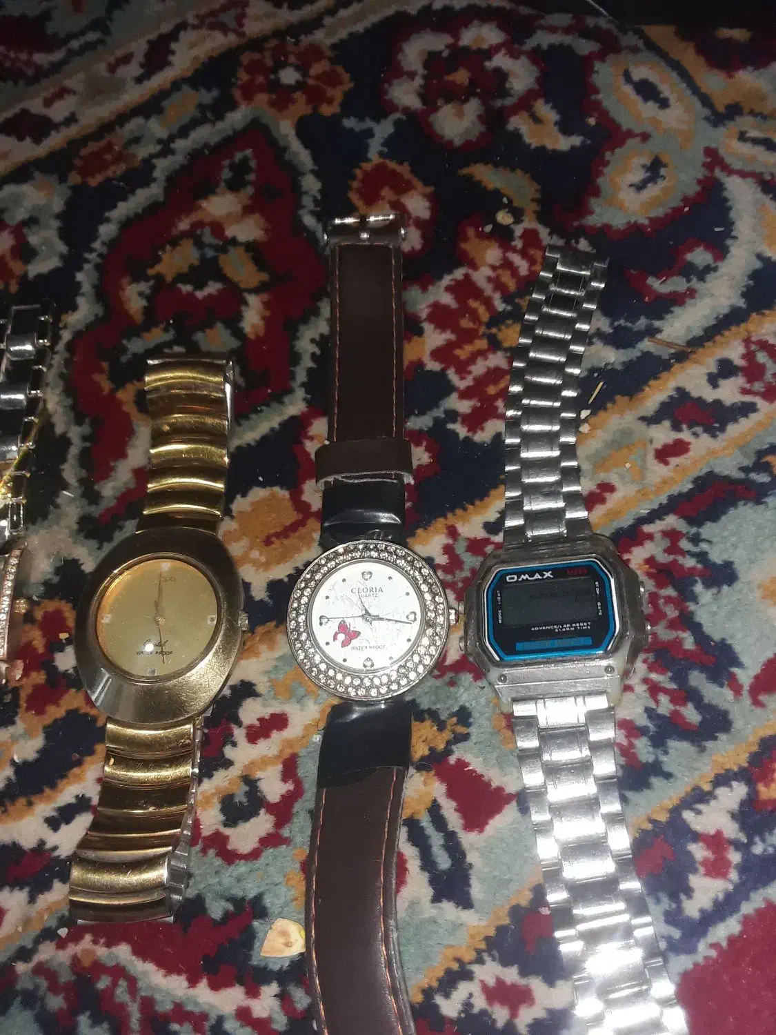 ساعت کلکسیونی|کلکسیون اشیاء عتیقه|بوژگان, |دیوار