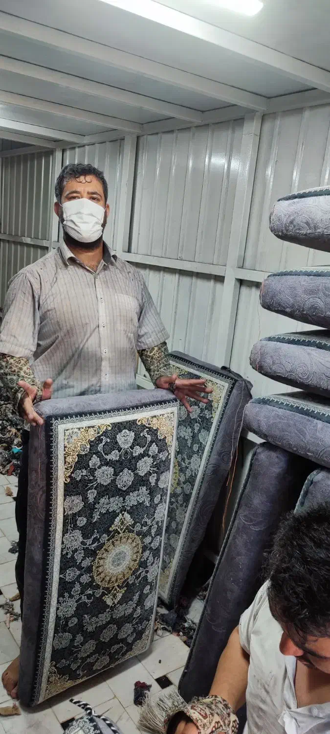 طرح طاکی|پشتی|قم, چهل درخت|دیوار