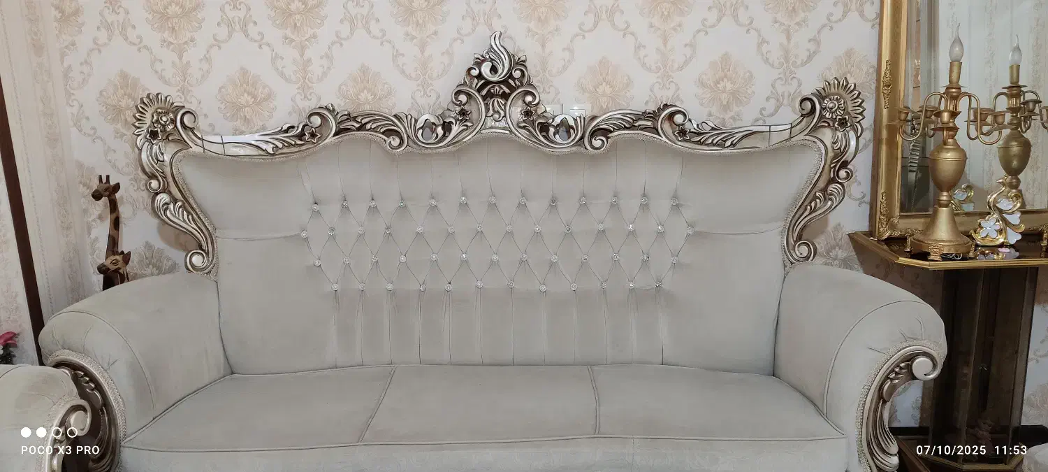 مبلمان سلطنتی 9 نفره در حد نو با قیمت استثنایی|مبلمان خانگی و میز عسلی|محمدیه-قزوین, |دیوار