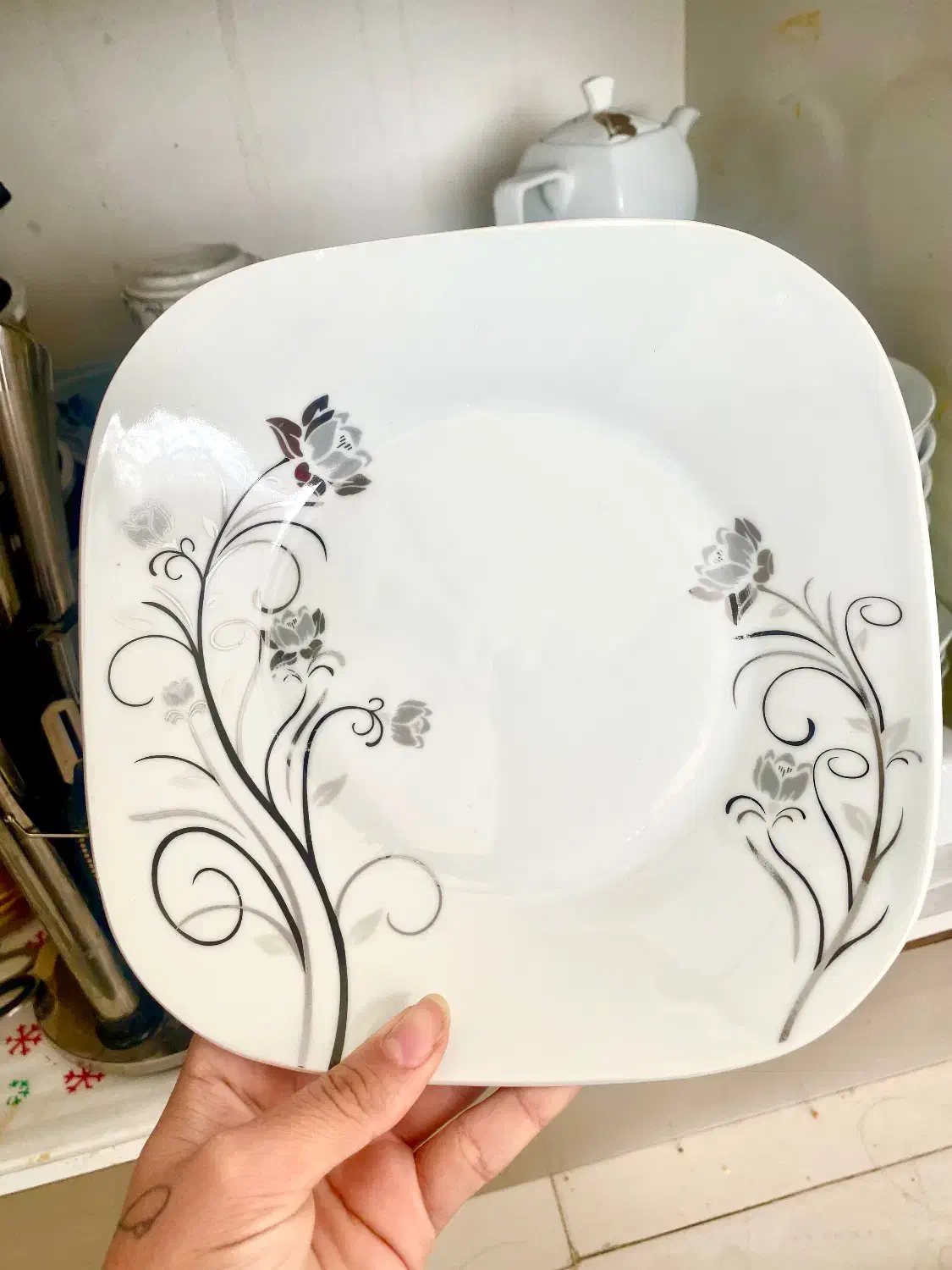 چینی|ظروف سرو و پذیرایی|نیشابور, گنبد سبز|دیوار