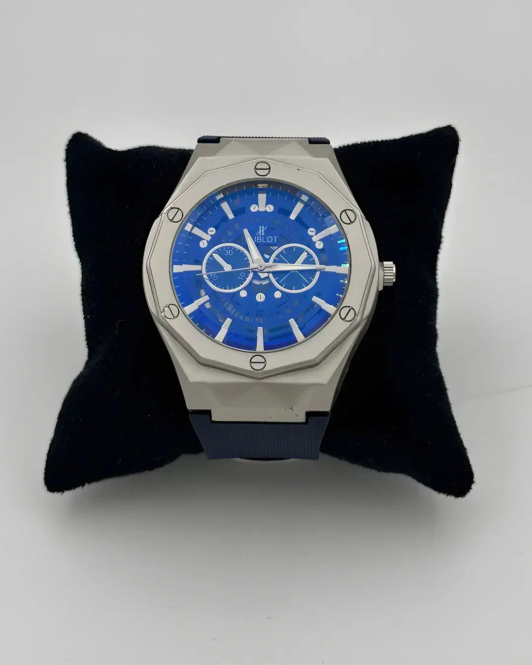 ساعت مردانه HUBLOT (سورمه ای و نقره ای)|ساعت|اهواز, اهواز|دیوار