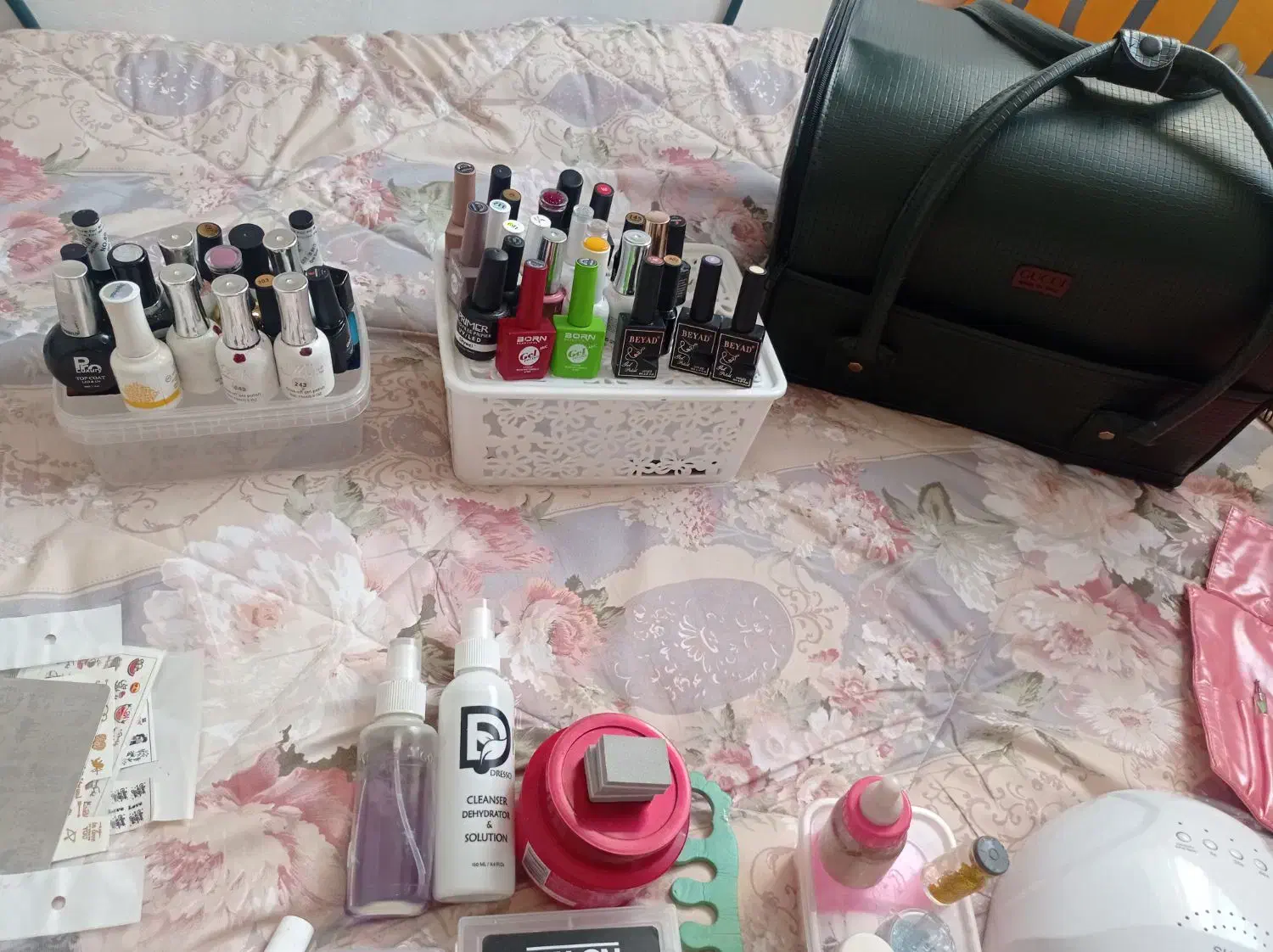 لوازم کاشت ناخن|آرایشی، بهداشتی، درمانی|تبریز, |دیوار