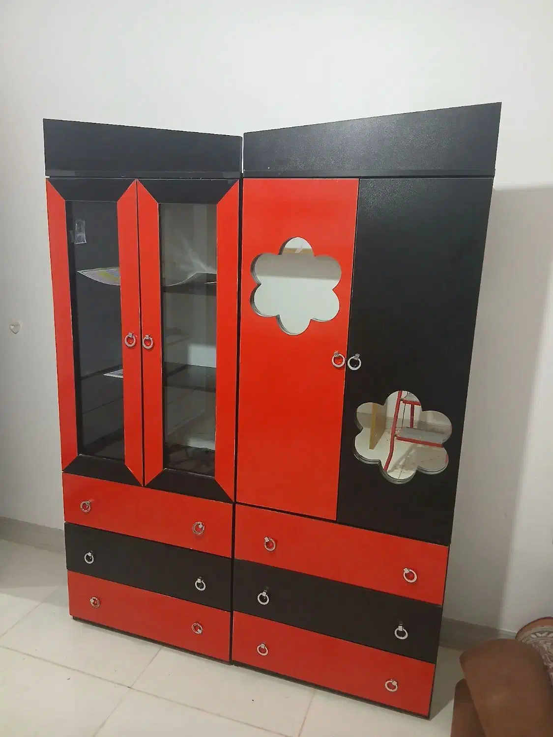 کمد و ویترین نوجوانی درحد نو|جاکفشی، کمد، دراور|خرم بید, |دیوار