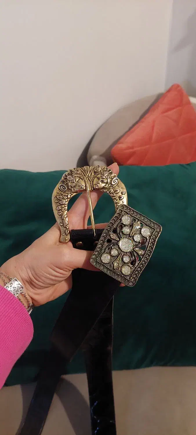 کمر خارجی بند زنانه چرم اصل و ورنی ، شیک و نو|کیف، کفش، کمربند|تهران, خواجه نظام الملک|دیوار