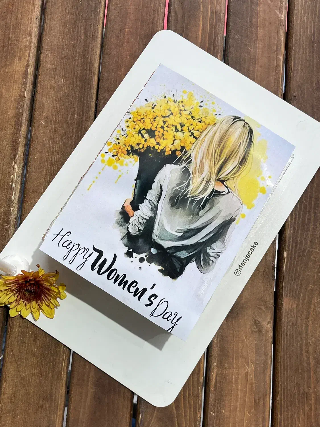 نیاز به فروشنده در کافه کیک دانژه|استخدام خدمات فروشگاه و رستوران|بروجن, |دیوار