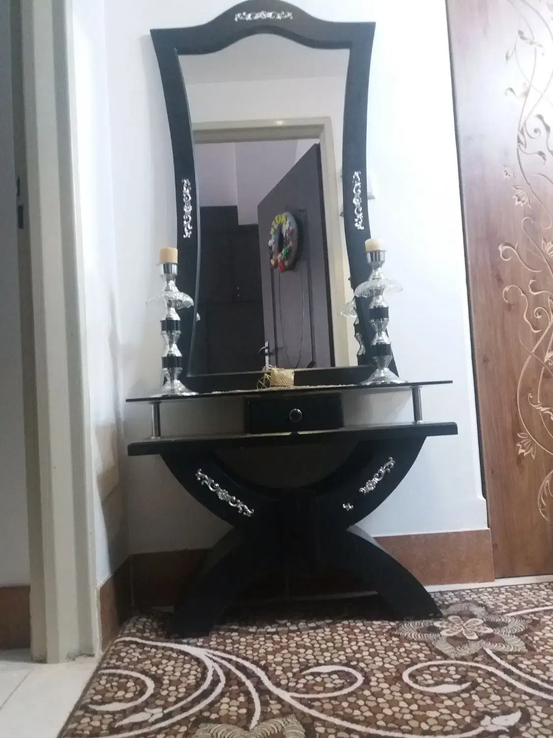 آینه و شمعدان|بوفه، ویترین، کنسول|قم, پردیسان|دیوار