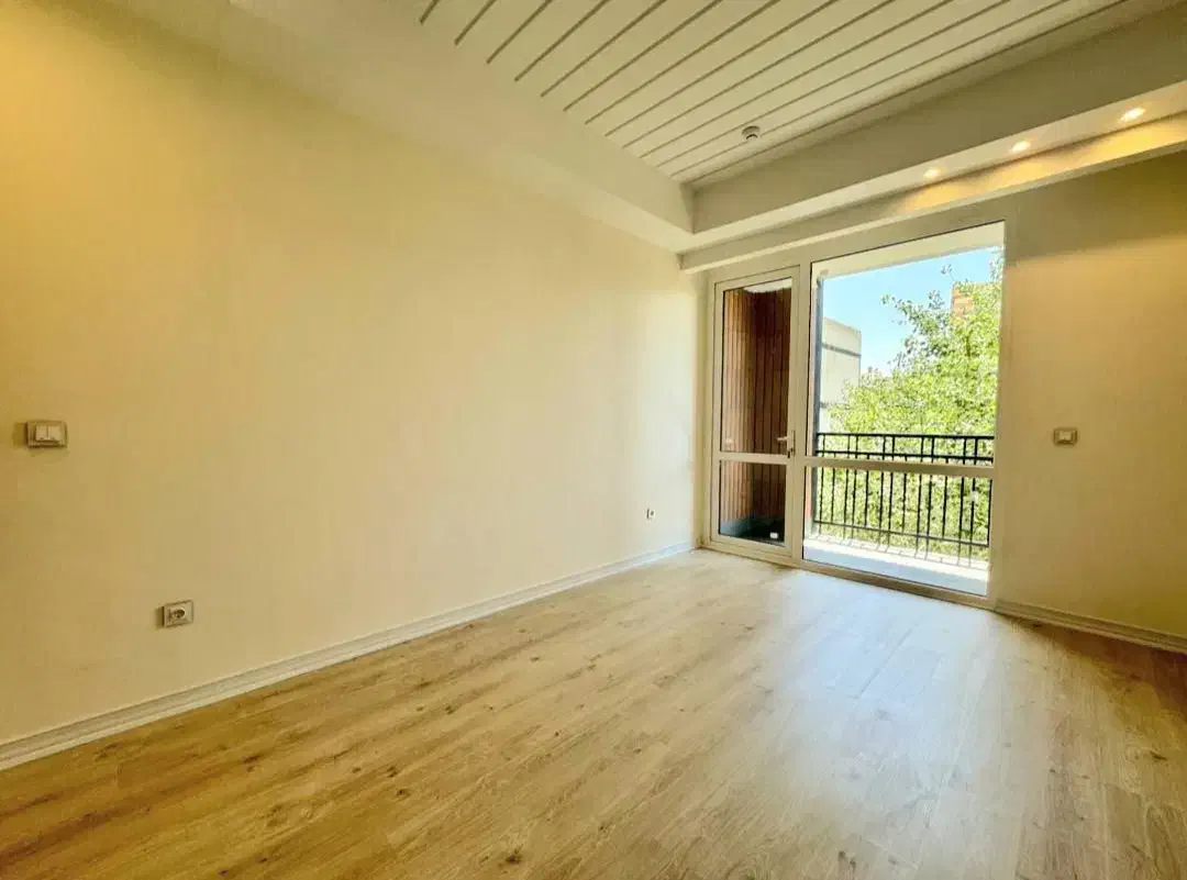 ۱۰۵ متر/ورودی از لابی مبله/مشاعات آبی فعال