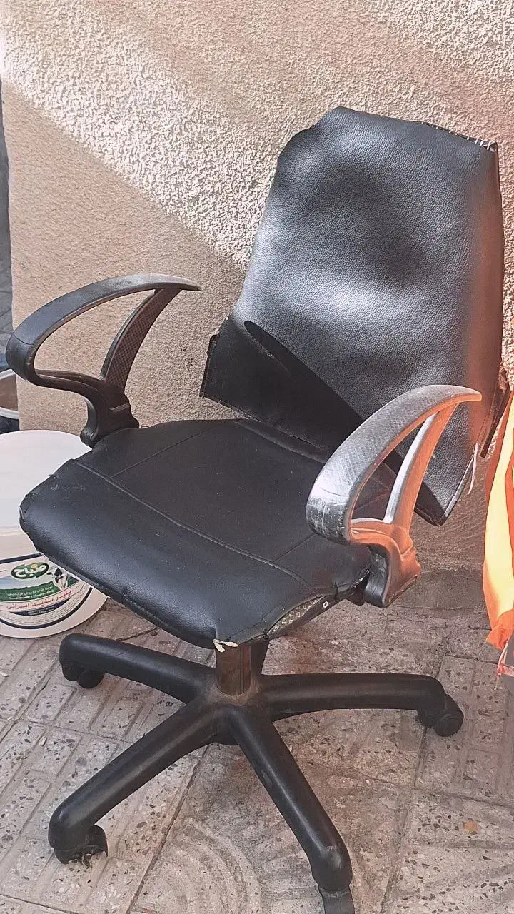 صندلی چرخ دار|صندلی و نیمکت|سنندج, |دیوار