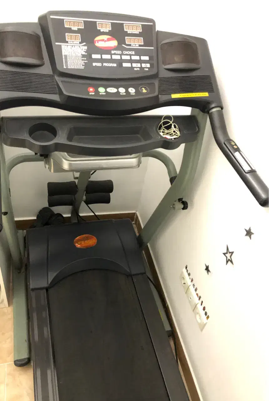 تردمیل لایف استار تحمل وزن بالا فلش خور|تجهیزات ورزشی|ساری, |دیوار