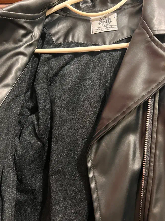 کت زنانه چرم صنعتی نو|لباس|ری, فیروزآبادی|دیوار