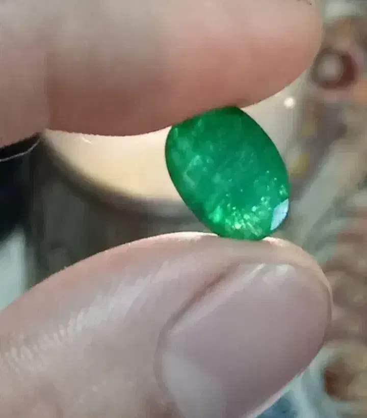 زمردپنج شیرافغان اصل .|جواهرات|امامزاده عبدالله, |دیوار