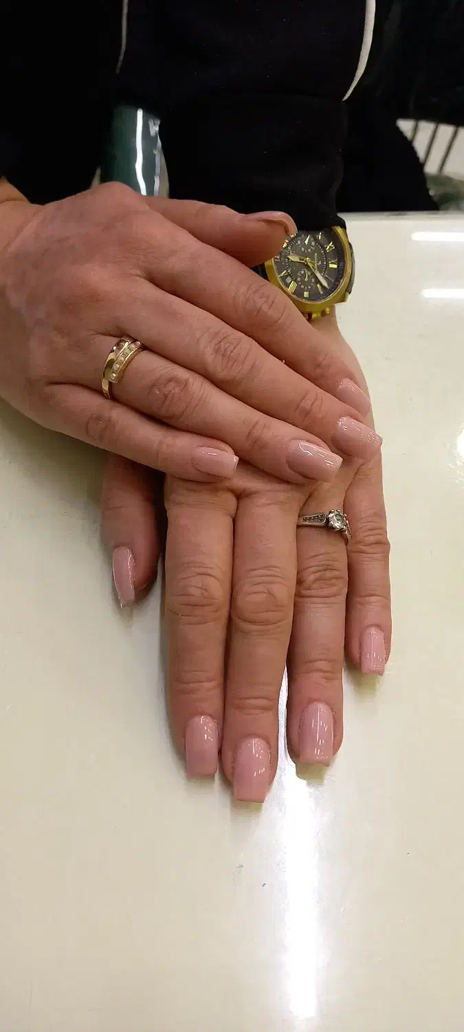 تخفیف ویژه کاشت و ترمیم ناخن به مدت یک ماه|خدمات آرایشگری و زیبایی|تهران, شهرک کوهسار|دیوار