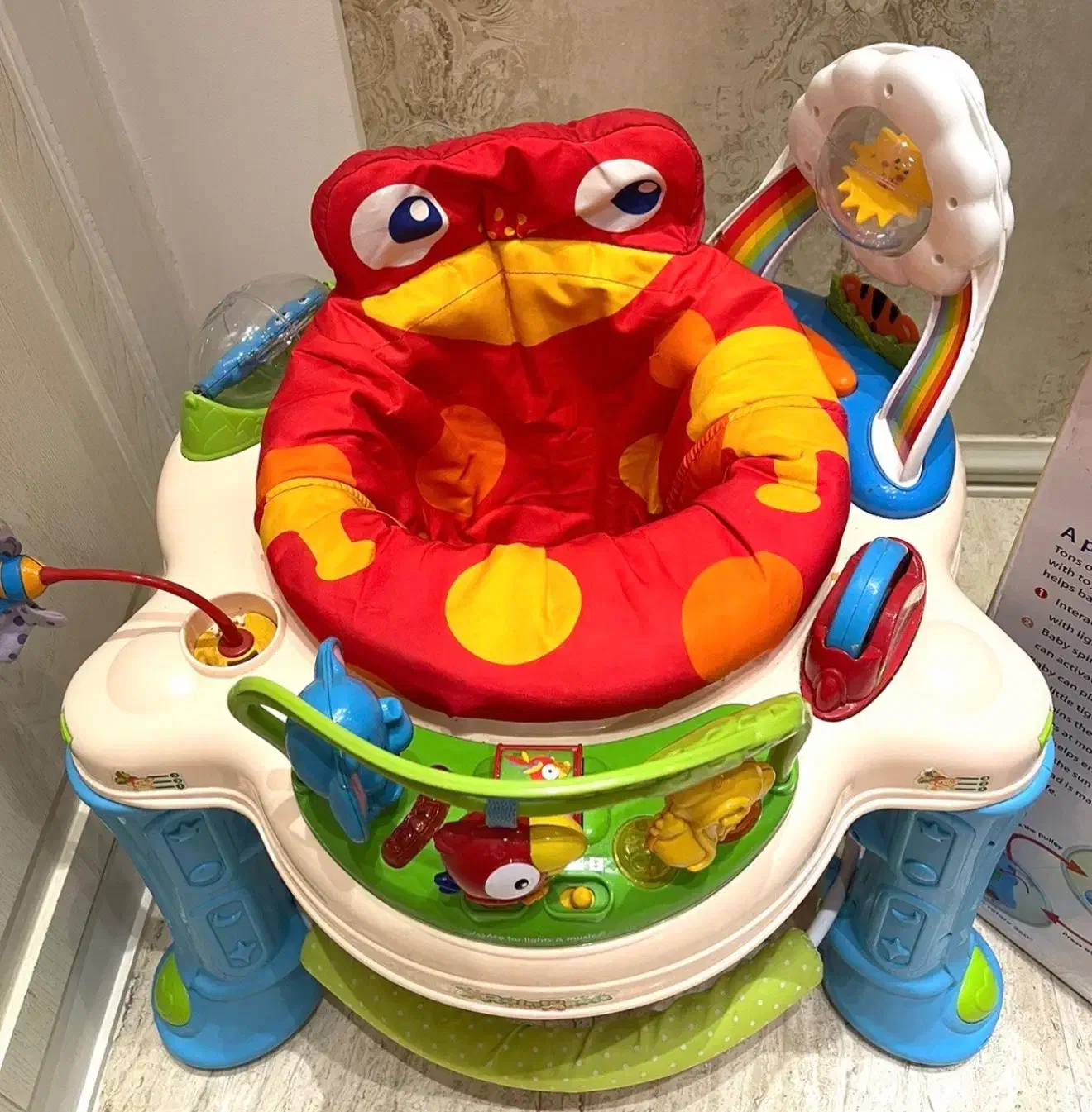 روروک و واکر بچه خارجی|اسباب و اثاث بچه|مشهد, سجاد شهر|دیوار