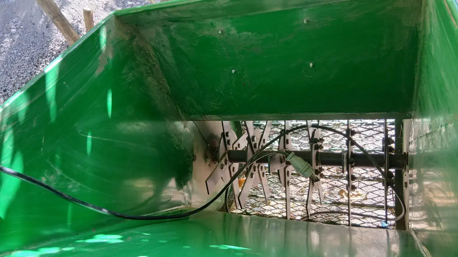 یک دستگاه علوفه خردکن|ماشینآلات صنعتی|لاله زار, |دیوار