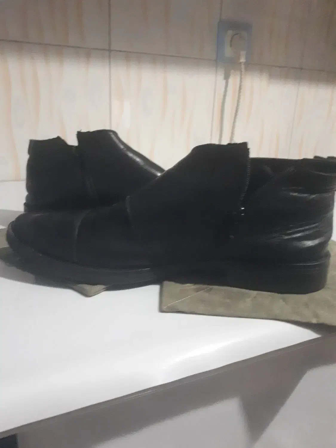 نیم بوت ۴۲ چرم اصل|کیف، کفش، کمربند|خرمآباد, |دیوار