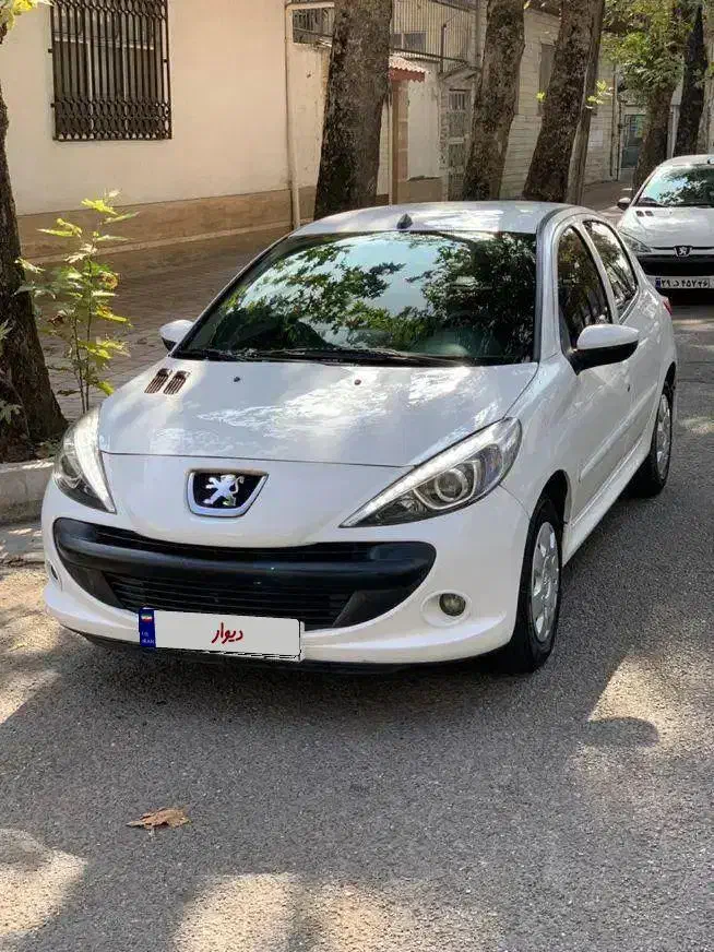 ۲۰۷ مدل ۹۷ بیرنگ|خودرو سواری و وانت|رشت, باهنر|دیوار