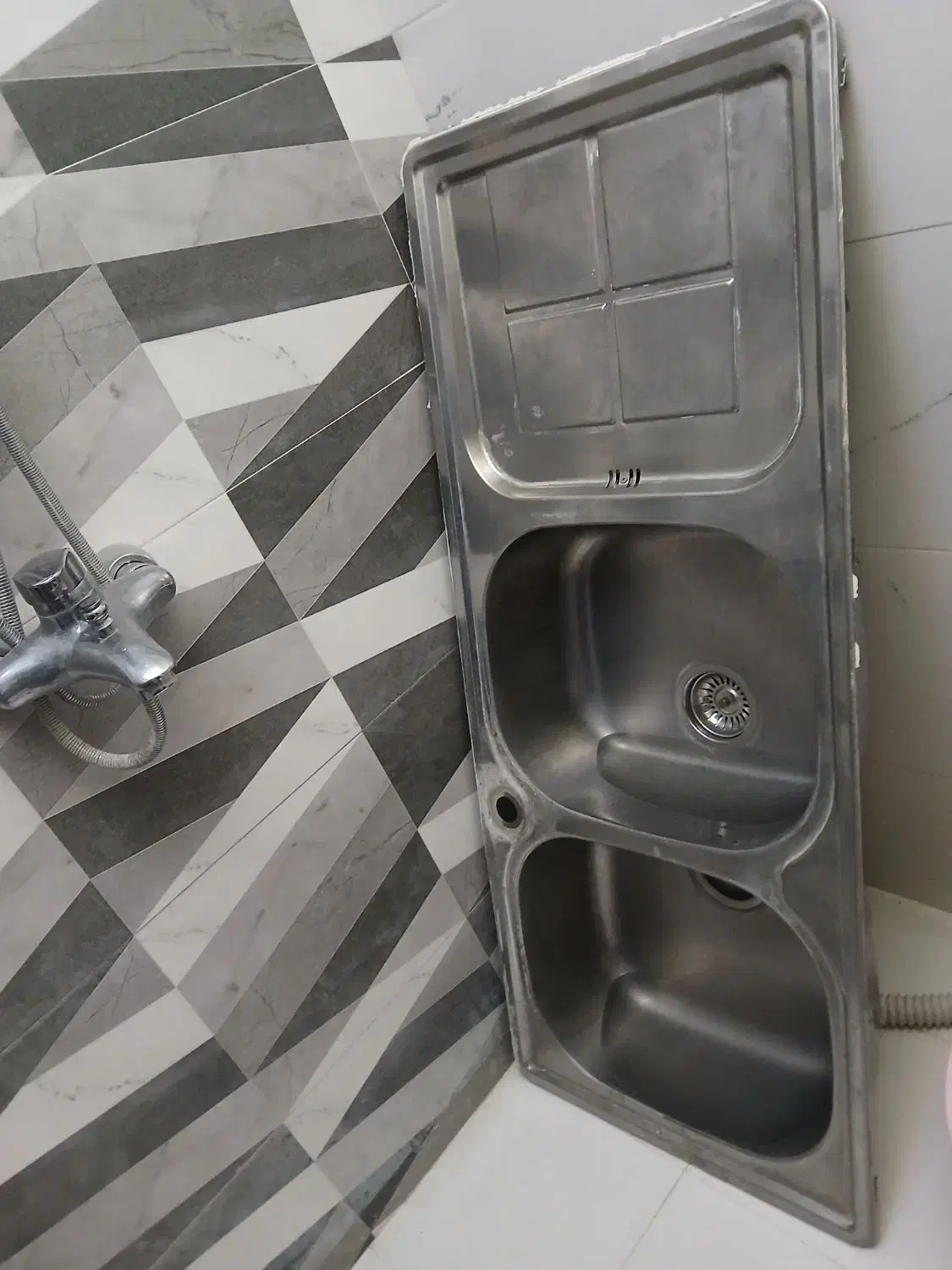 سینک ظرفشویی توکار|آب‌چکان و نظم‌دهنده ظروف|قزوین, |دیوار