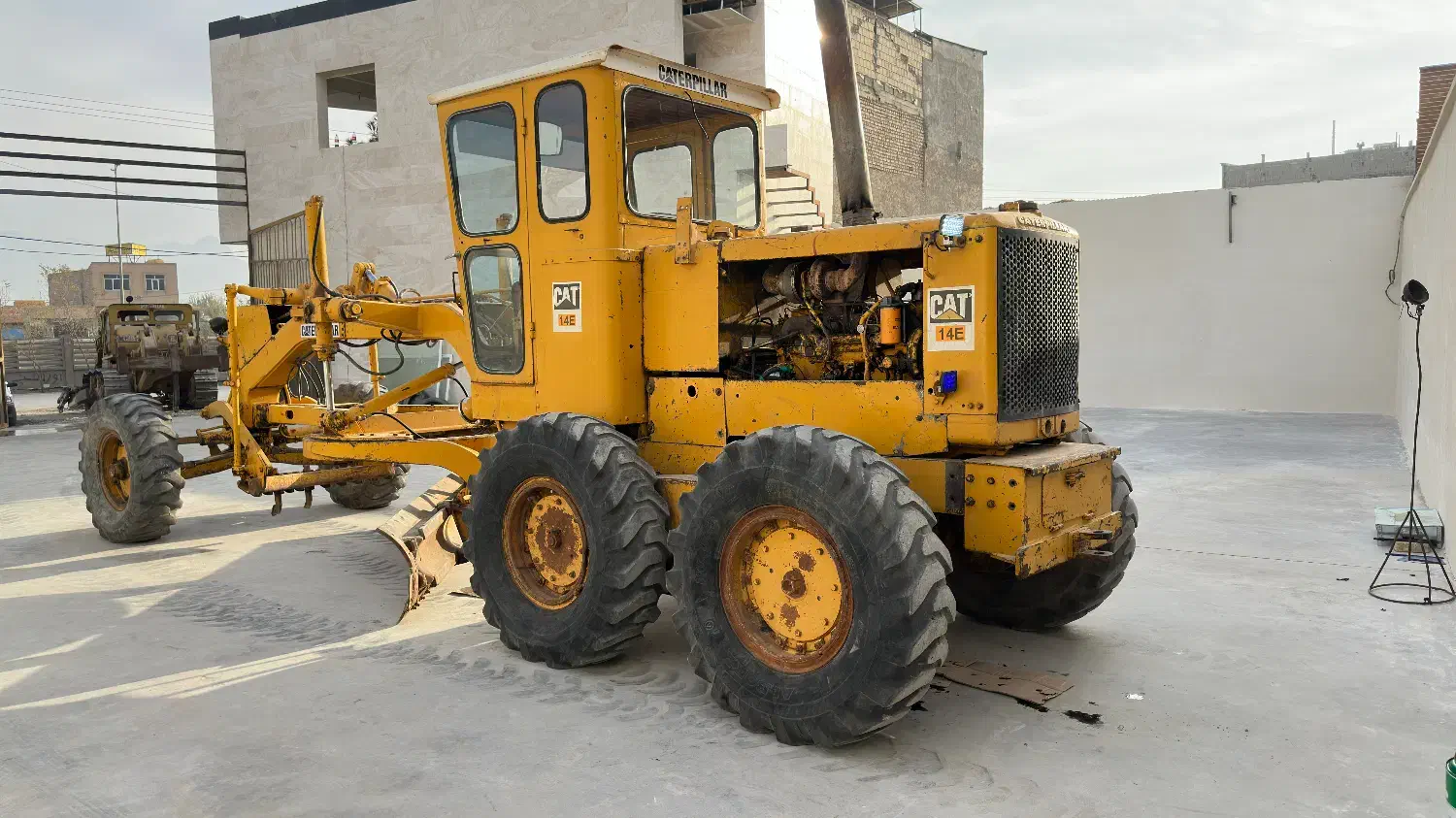 گریدر|خودرو سنگین|ابریشم, |دیوار