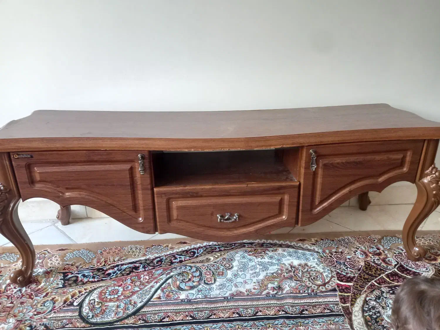 یک عدد زیر تلوزیون سالم|میز تلویزیون|تهران, جوادیه تهرانپارس|دیوار