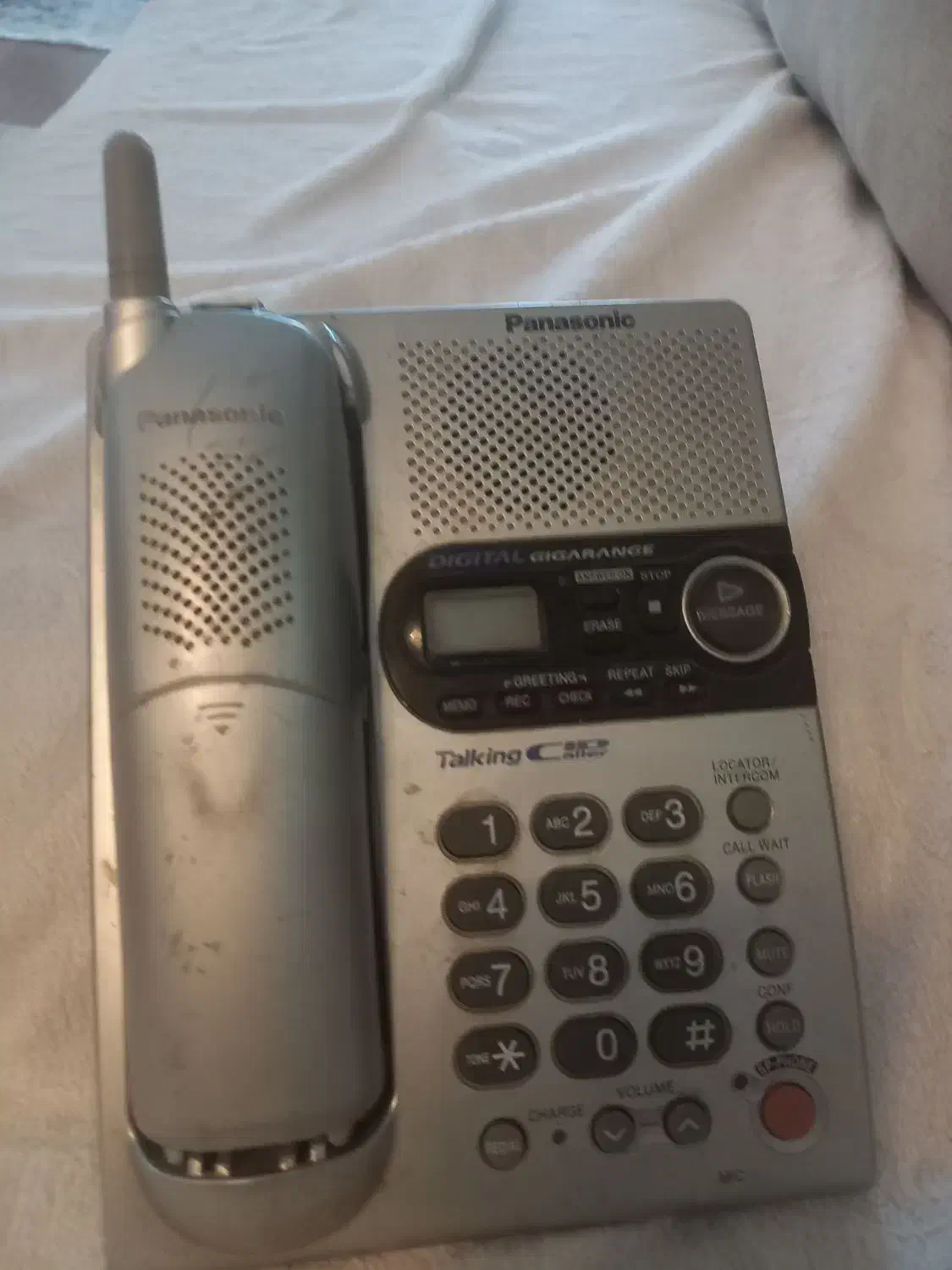 تلفن بیسم سیار مارک پانا سونیک|تلفن رومیزی|شیراز, مهدیآباد|دیوار