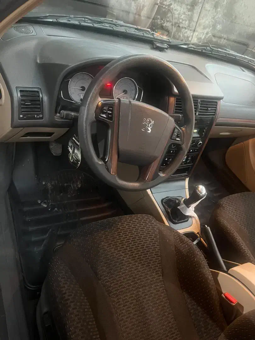 پژو پرشیا سال آخر ۹۸|خودرو سواری و وانت|رشت, پستک|دیوار