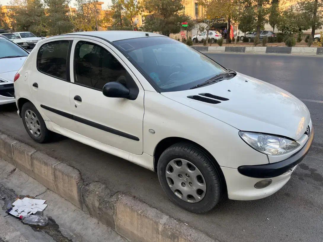 پژو ۲۰۶ مدل آخر ۸۹ خونگی|خودرو سواری و وانت|صدرا-فارس, فاز ۲|دیوار