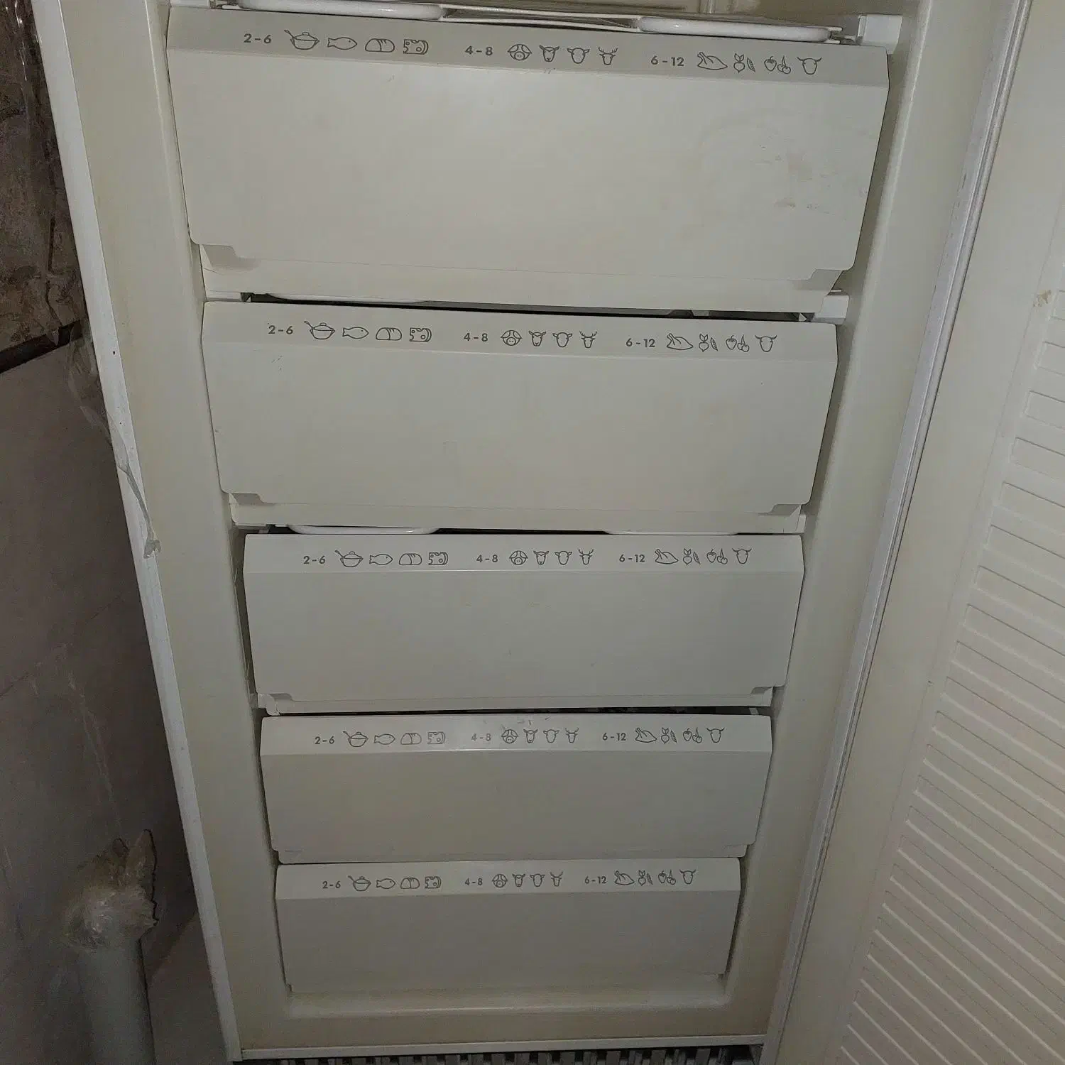 فریزر AEG  کارکرده|یخچال و فریزر|ایلام, |دیوار