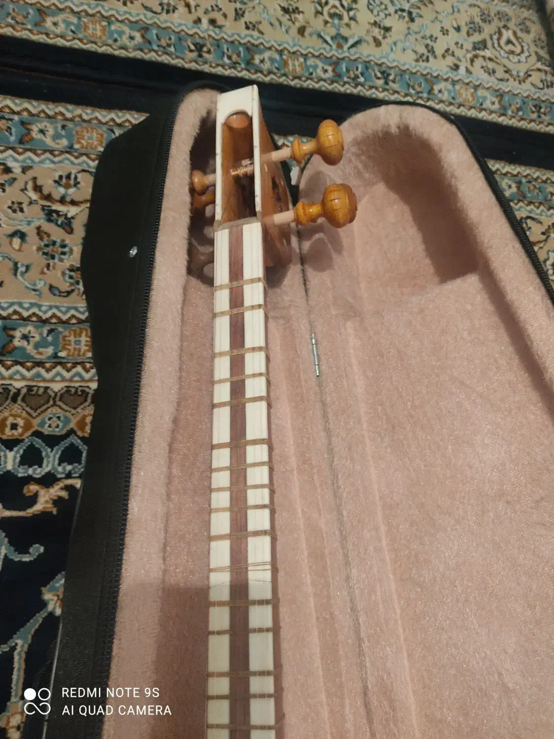 تار|سازهای سنتی|نهاوند, |دیوار