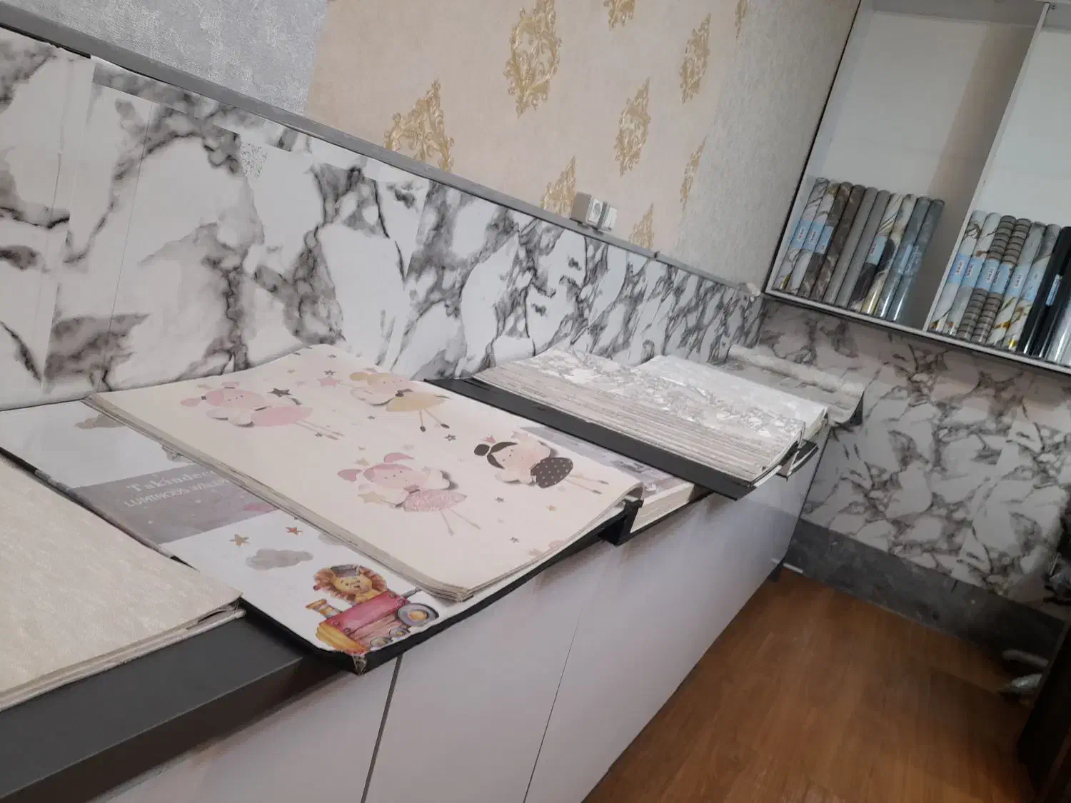 فروش کاغذ دیواری قابل شستوشو|خدمات پیشه و مهارت|تهران, حکیمیه|دیوار