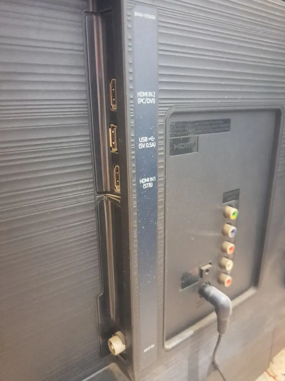 ال ای دی ۳۲ سامسونگ led 32 samsung|تلویزیون و پروژکتور|اقبالیه, |دیوار