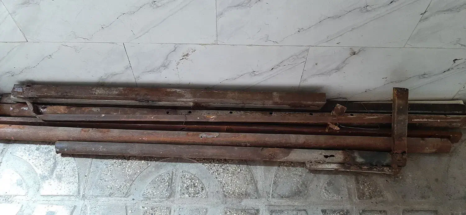 لوله و قوطی|مصالح و تجهیزات ساختمان|آزادشهر, |دیوار