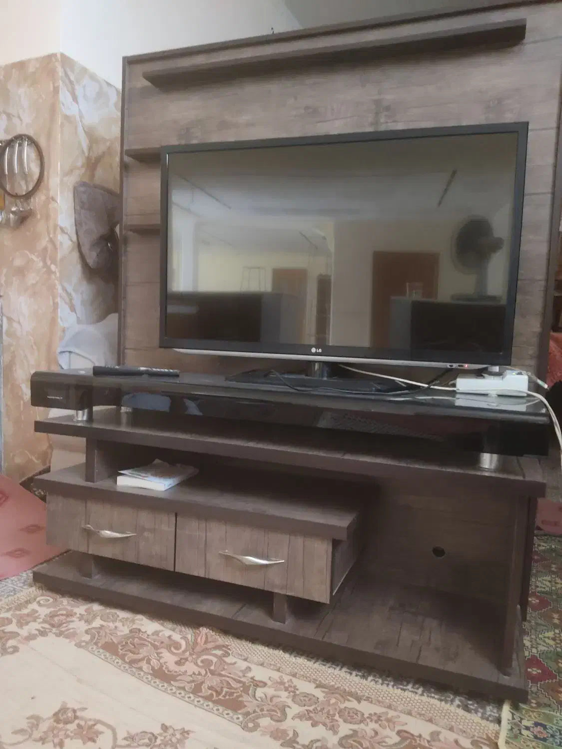 میز تلویزیون  درحد نو زیر قیمت|میز تلویزیون|رفسنجان, |دیوار