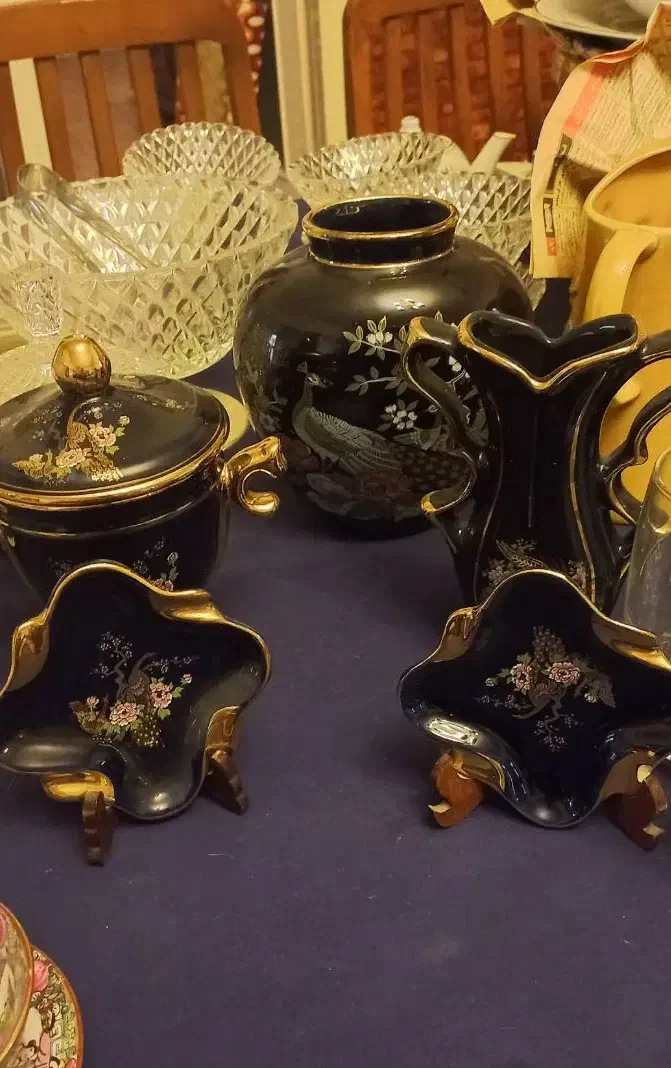 ظروف دکوری تزئینی قدیمی و آجیل خوری کریستال قدیمی|کلکسیون اشیاء عتیقه|تهران, منیریه|دیوار