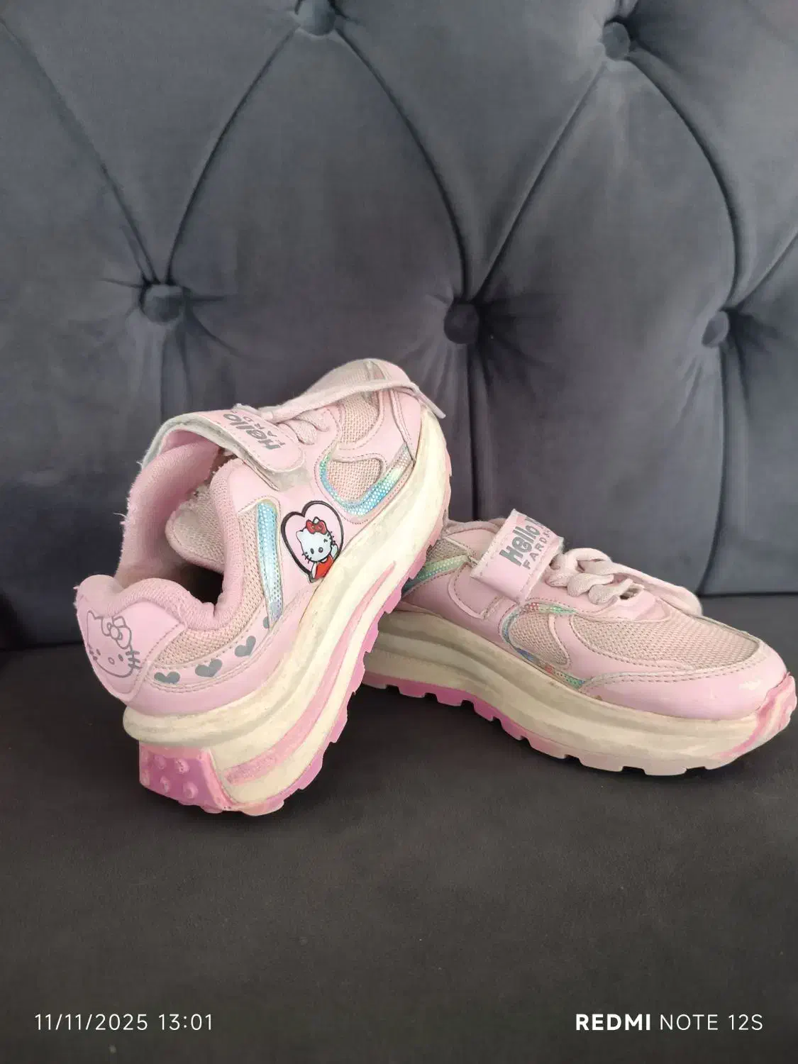 کیف و کفش کیتی سالم و تمیز فقط ۳۰۰|کفش و لباس بچه|قم, شهرک سازمان آب|دیوار