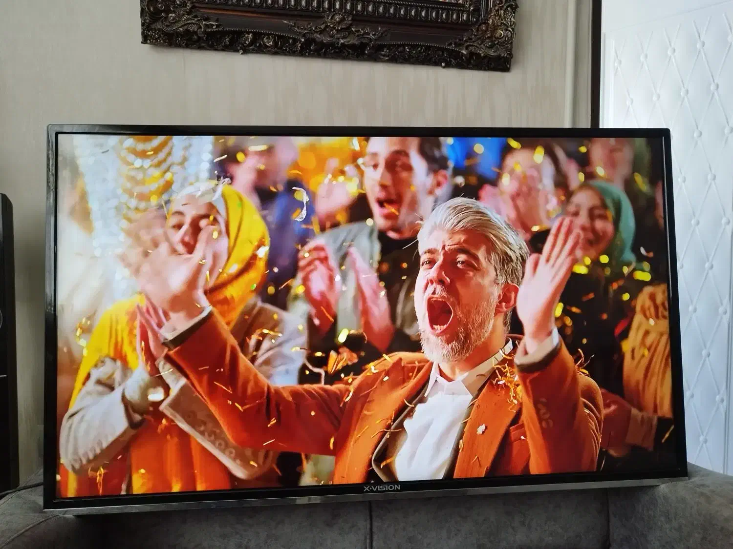 49 اینچ xvison|تلویزیون و پروژکتور|کرج, خرمدشت|دیوار